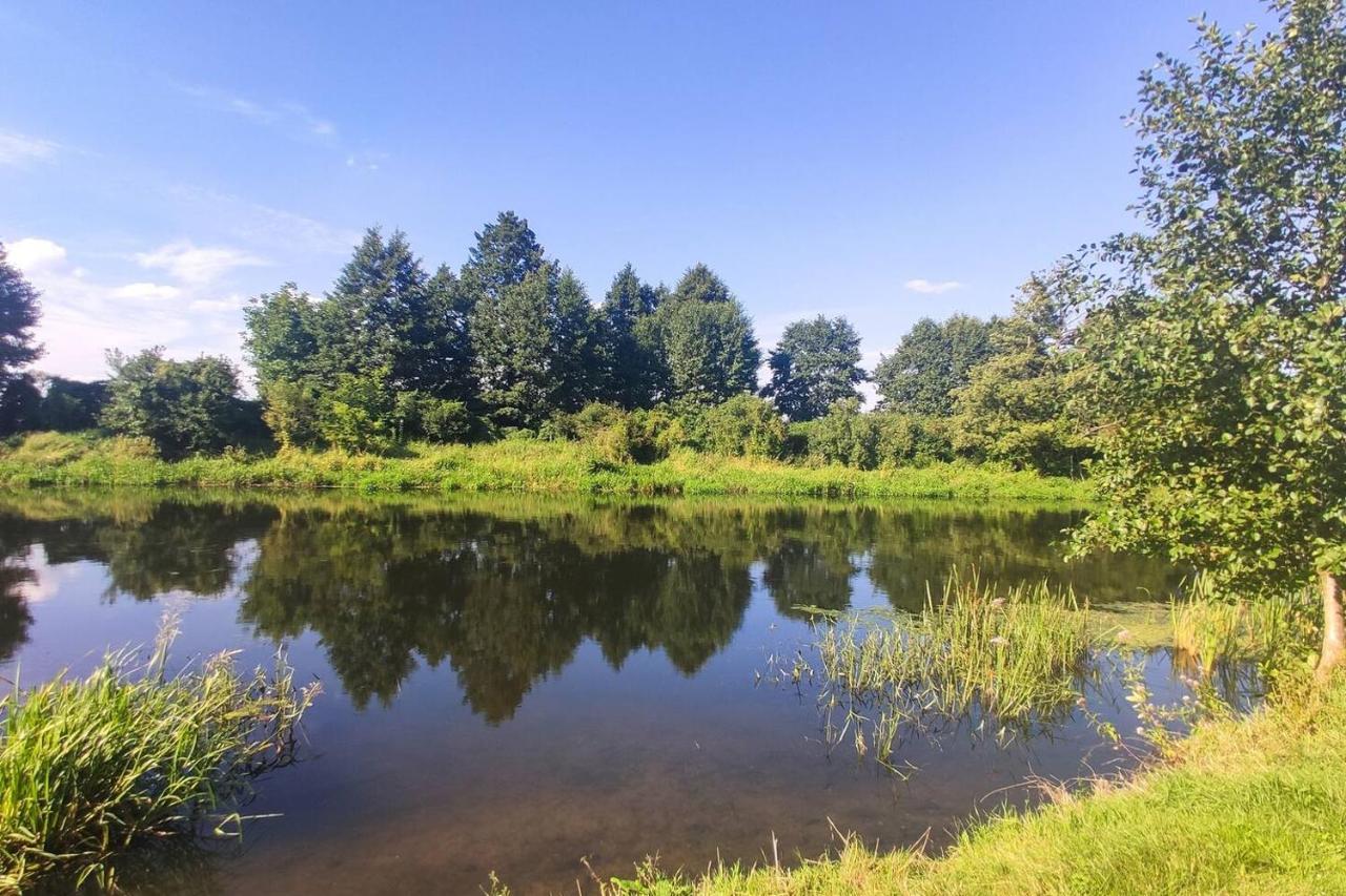 The Hills At River Czarnkow Buitenkant foto